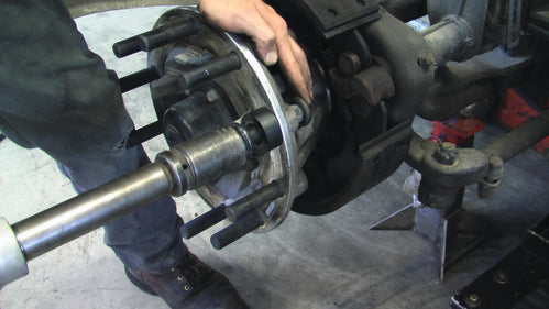 LIS-28950 TRUCK WHEEL STUD INSTALLER